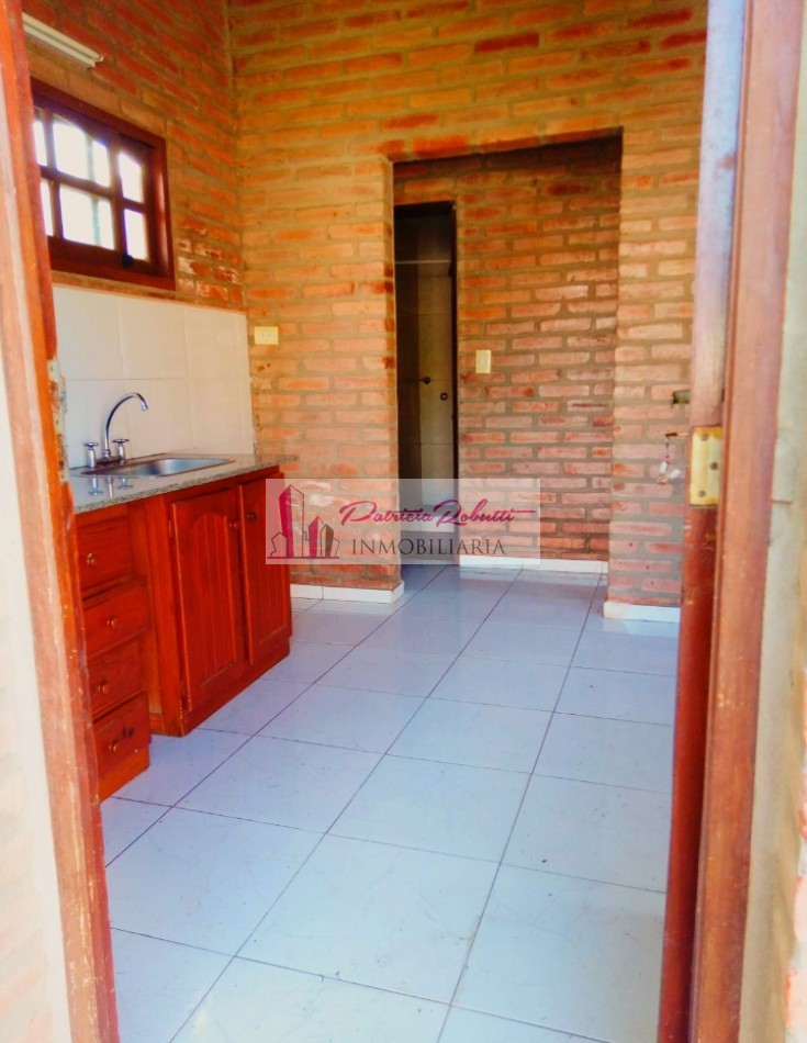 SE VENDE CASA MAS DEPARTAMENTO EN SAN LUIS.