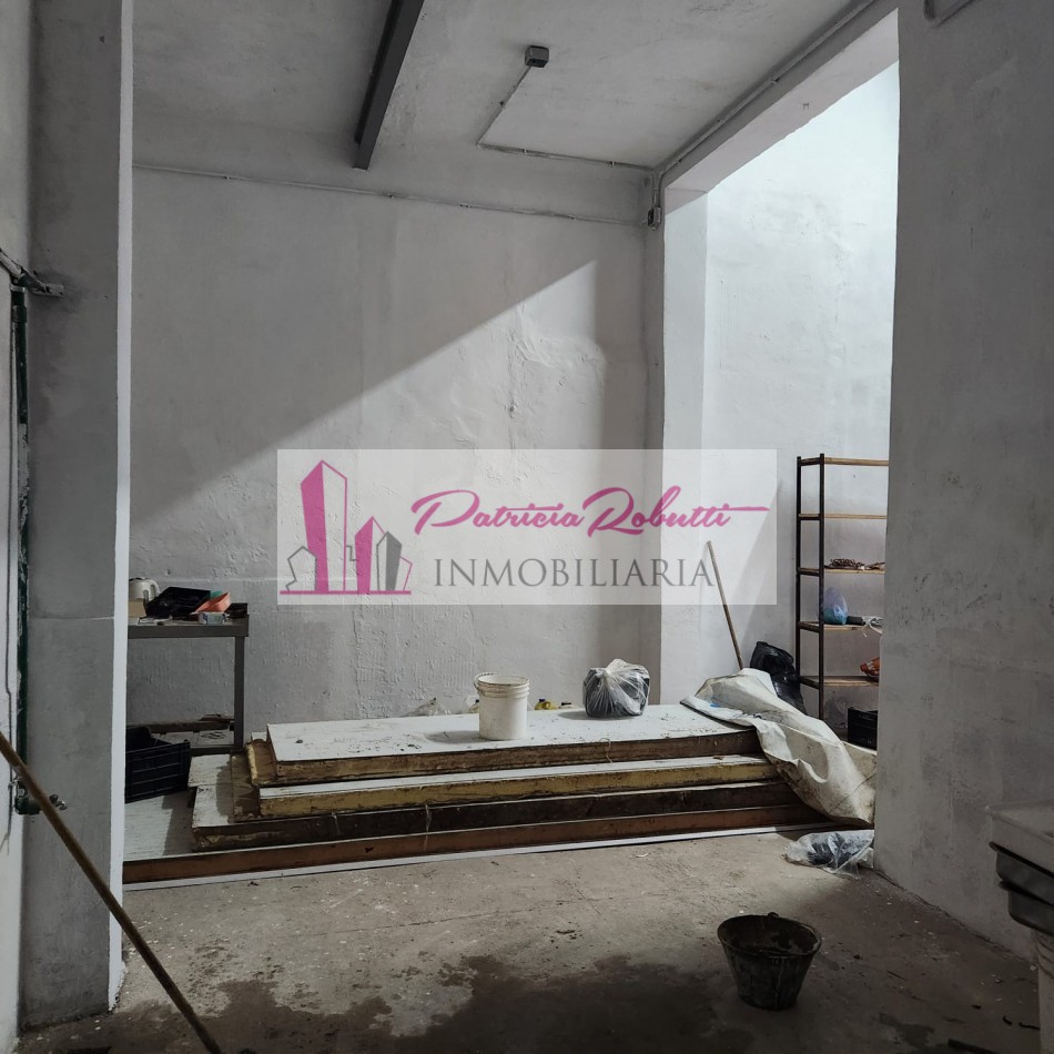 EN ALQUILER LOCAL COMERCIAL EN VILLA CELINA.