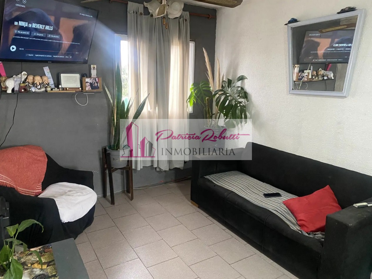 EN VENTA DEPARTAMENTO 4 AMB PATIO BARRIO PIEDRABUENA VILLA LUGANO