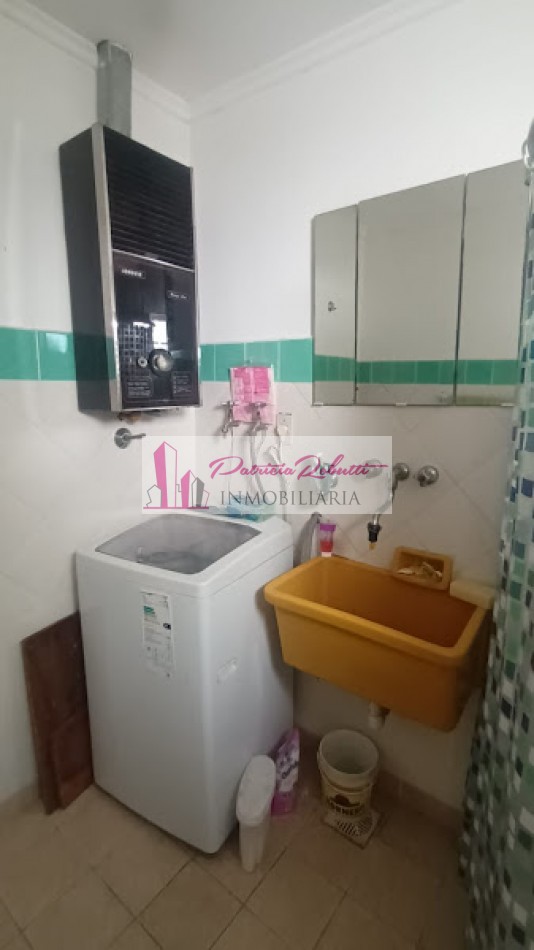 EN VENTA CASA 5 AMBIENTES CON LOTE EN VILLA CELINA ZONA OESTE LA MATANZA