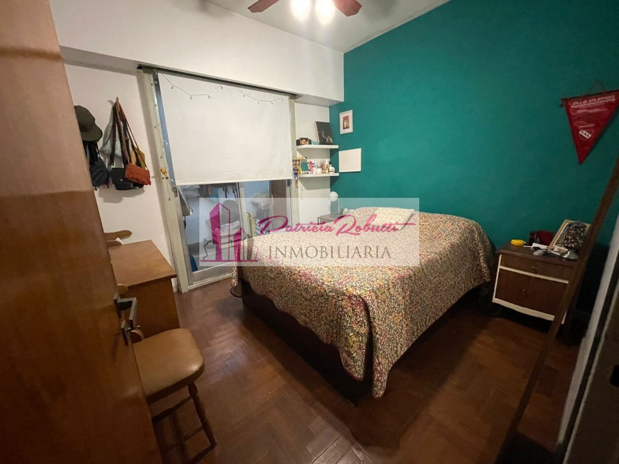 EN VENTA PH 2 AMBIENTES CON 2 PATIOS EN CABALLITO NORTE