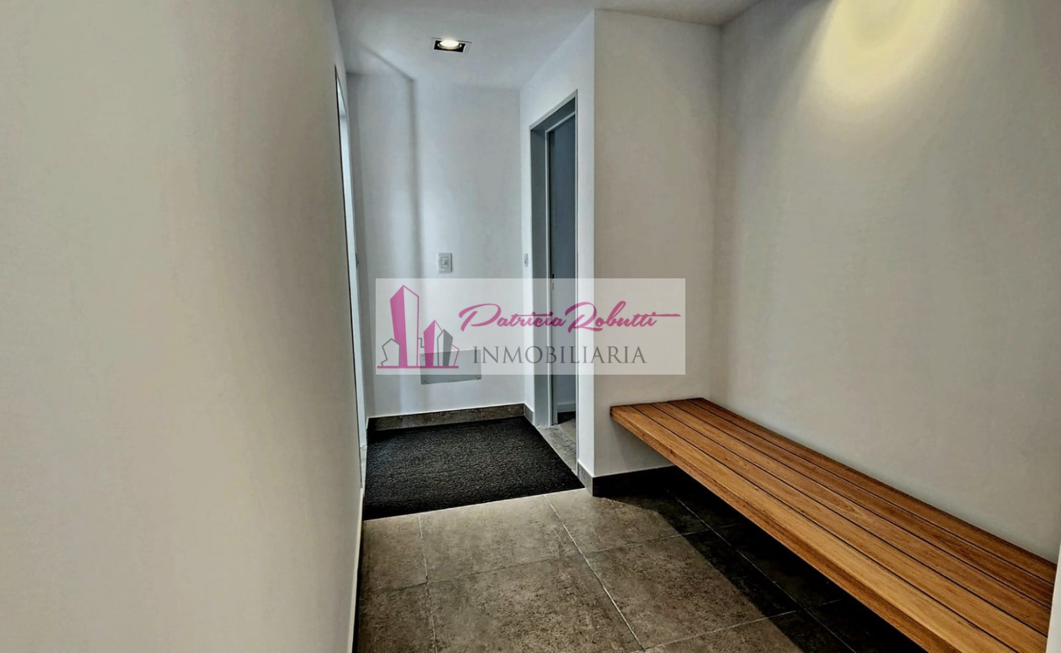 EN VENTA DEPARTAMENTO MONOAMBIENTE CON COCHERA EN ALMAGRO.