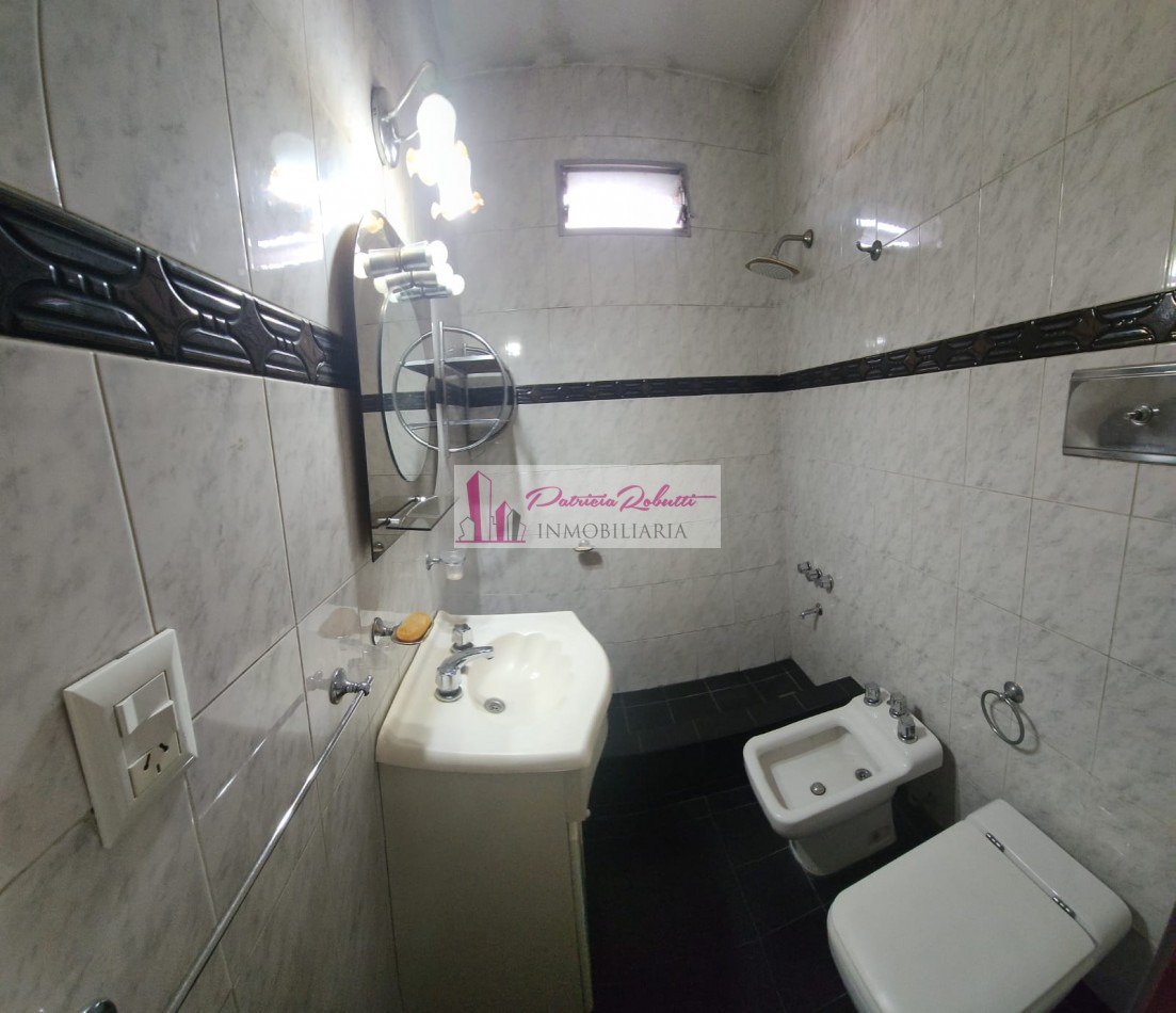 EN  VENTA PH 4 AMB CON PEQUEÑO PATIO Y TERRAZA- VILLA CELINA LA MATANZA