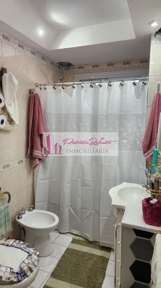 EN VENTA DEPARTAMENTO 3 AMB B. GRAL. PAZ EDIF 5 VILLA CELINA