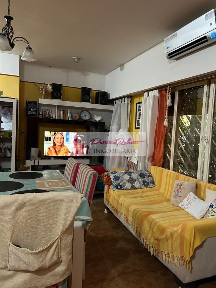 EN VENTA PH 2 AMBIENTES AL FRENTE - SAN CRISTOBAL