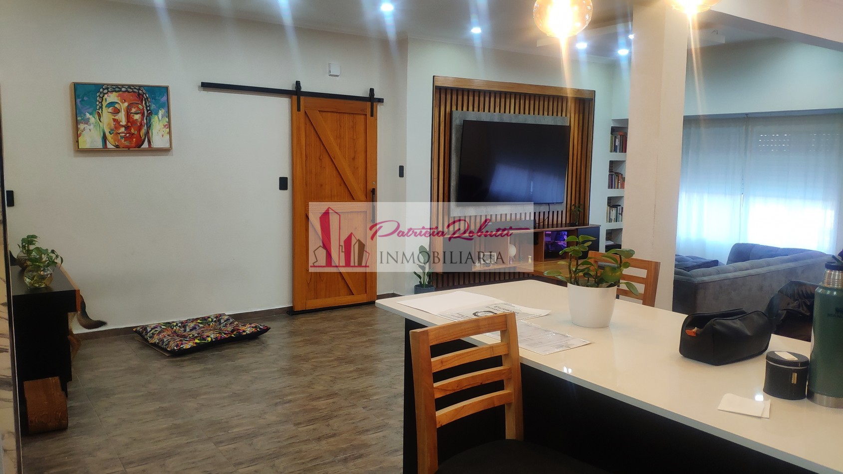 EN VENTA CASA 6 AMBIENTES EN LA TABLADA.