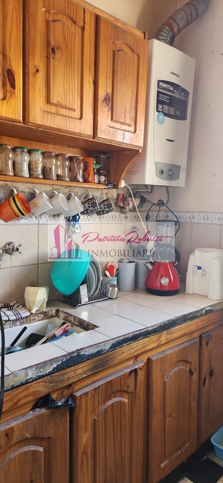 Se vende Ph al frente 3 ambientes con terraza (mas espacio aereo para edificar) Villa Celina