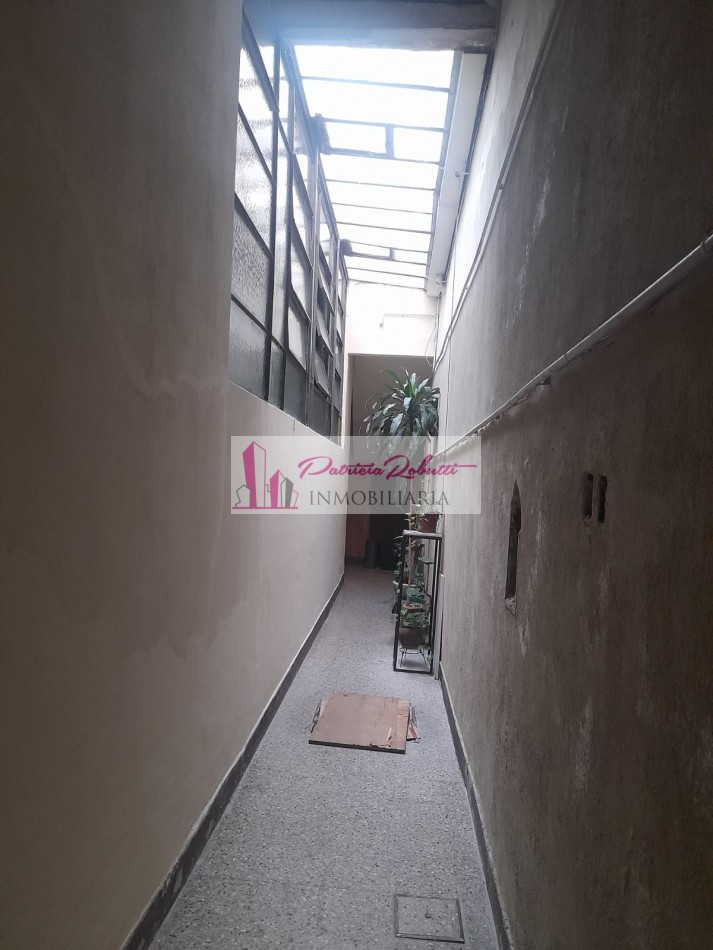 EN VENTA PH 2 AMBIENTES Y ½ EN ALMAGRO