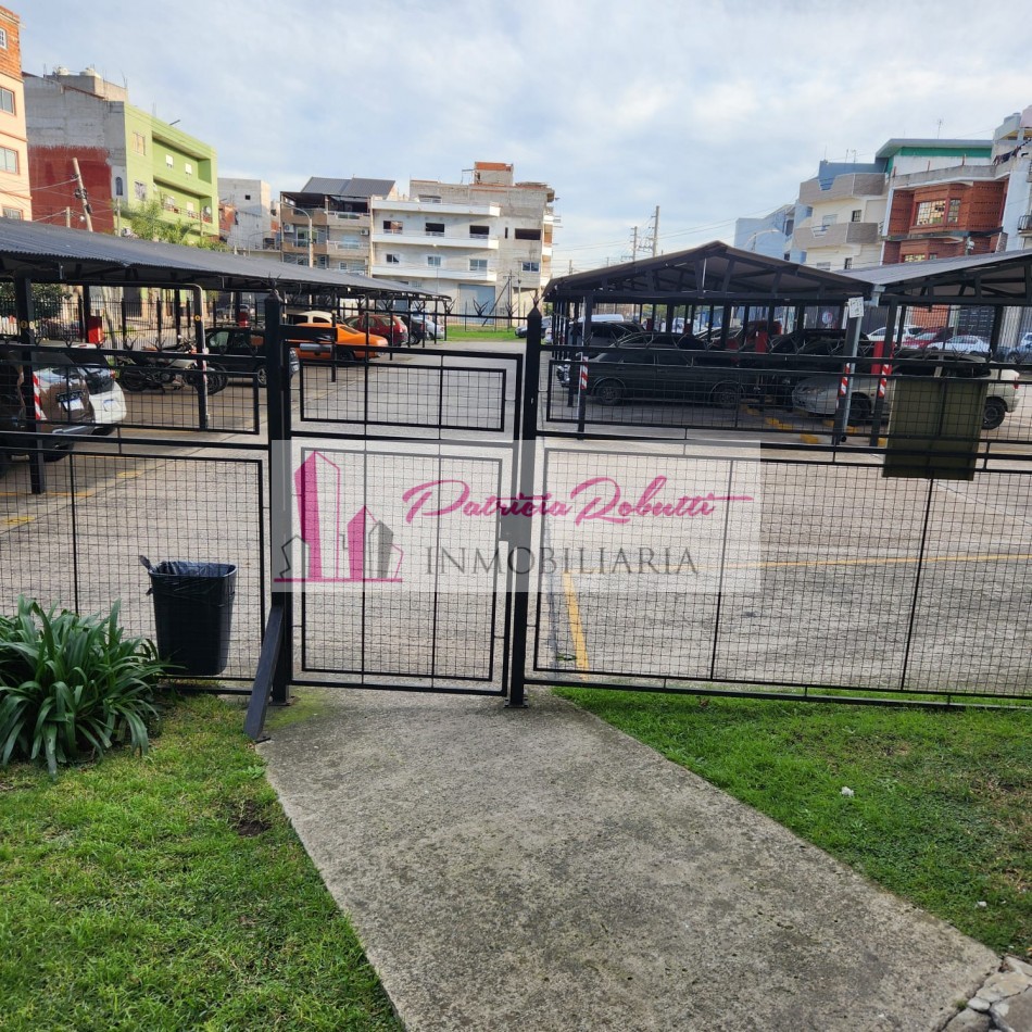 EN VENTA DEPARTAMENTO 4 AMB CON COCHERA BARRIO GRAL PAZ VILLA CELINA ZONA OESTE APTO PRESTAMO
