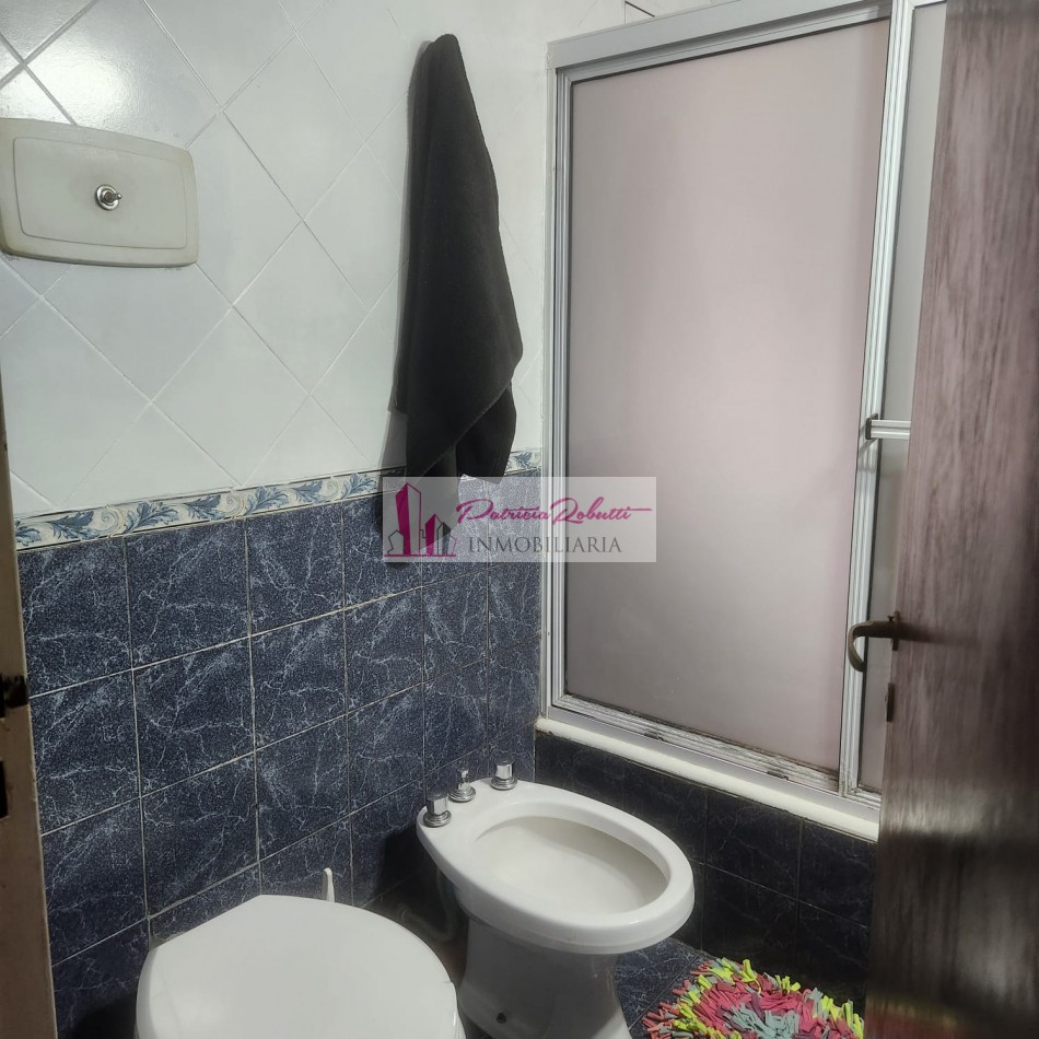 EN VENTA DEPARTAMENTO 3 AMBIENTES CON COCHERA -VILLA CELINA.