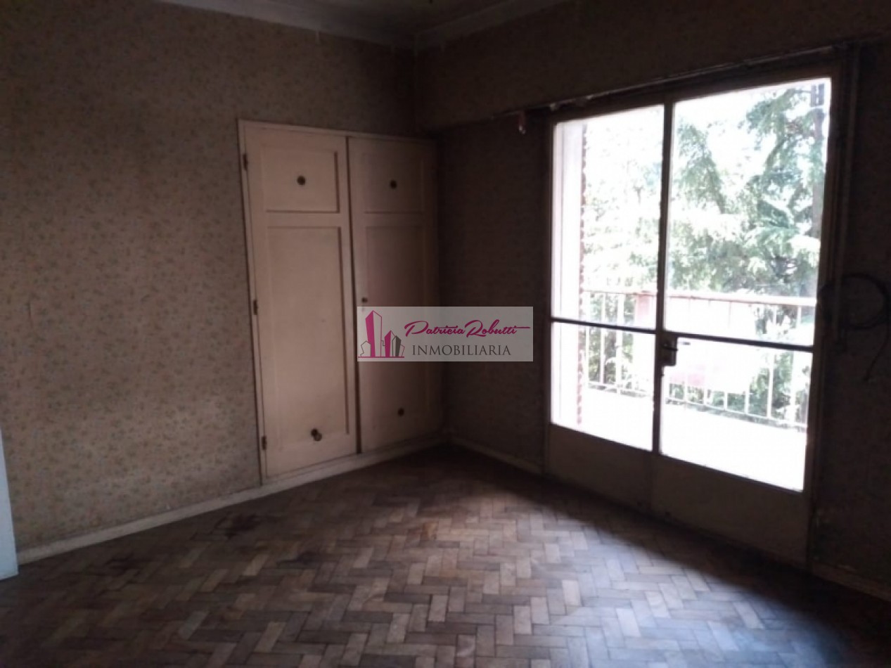 EN VENTA DEPARTAMENTO 4 AMBIENTES BARRIO GRAL PAZ VILLA CELINA