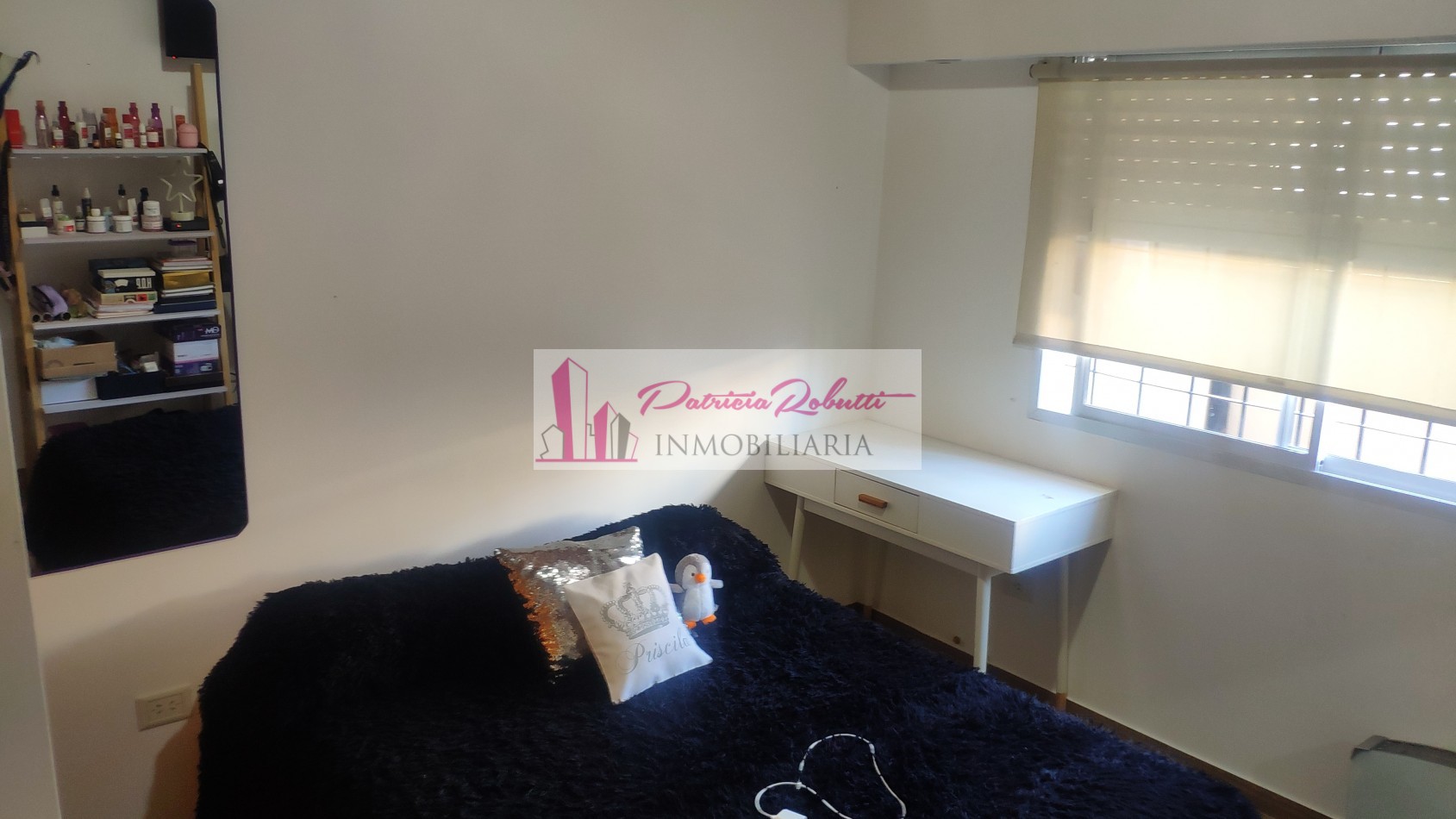 EN VENTA CASA 6 AMBIENTES EN LA TABLADA.