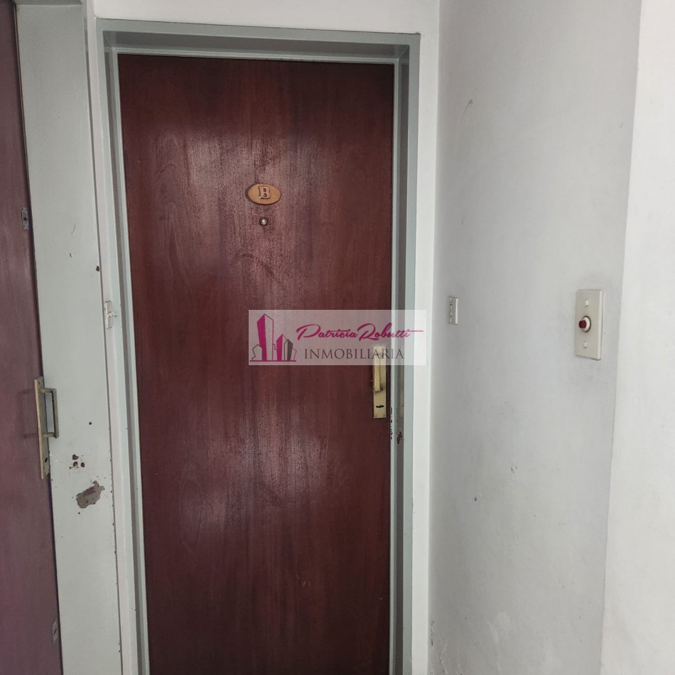 EN VENTA DEPARTAMENTO MONOAMBIENTE RECICLADO OPORTUNIDAD SOBRE VELEZ SARFIELD - CIUDAD MADERO.