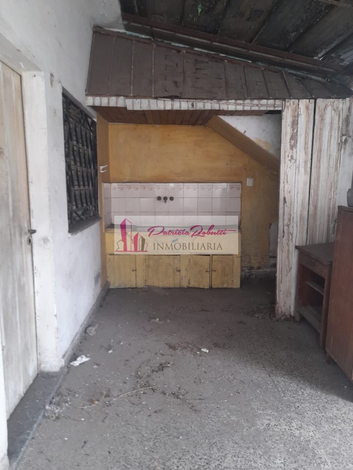 EN VENTA CASA CON LOTE LIBRE TERRENO EN VILLA LUGANO