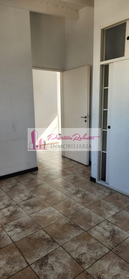 En venta departamento 3 ambientes con 2 balcones Floresta