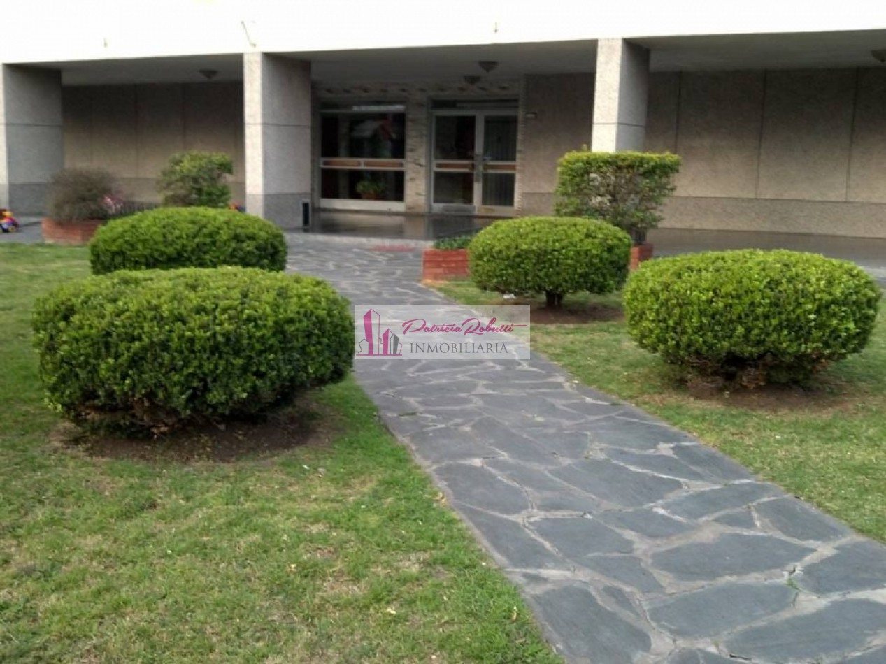 EN VENTA DEPARTAMENTO 3 AMBIENTES CON COCHERA -VILLA CELINA