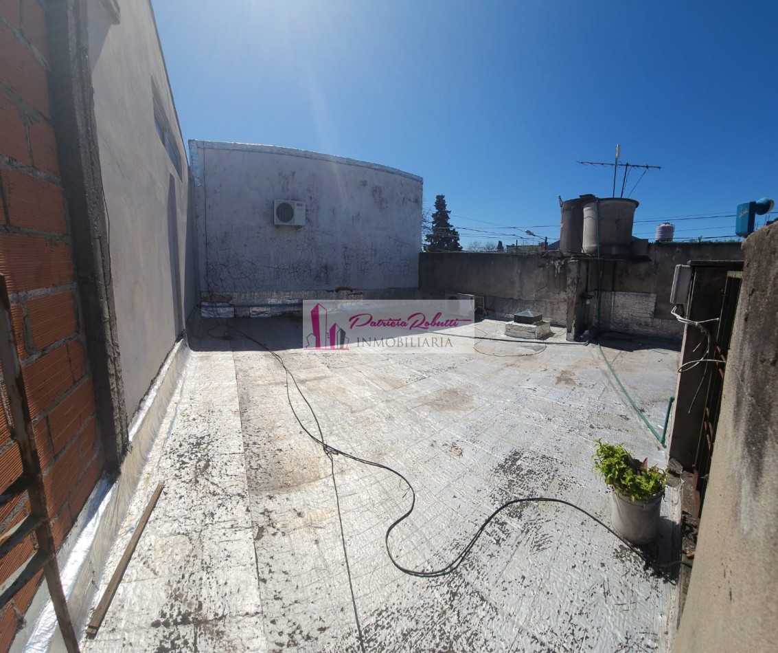EN VENTA CASA MULTIFAMILIAR EN VILLA CELINA OPORTUNIDAD