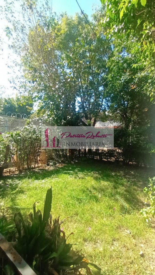 EN VENTA CASA 5 AMBIENTES CON LOTE EN VILLA CELINA ZONA OESTE LA MATANZA