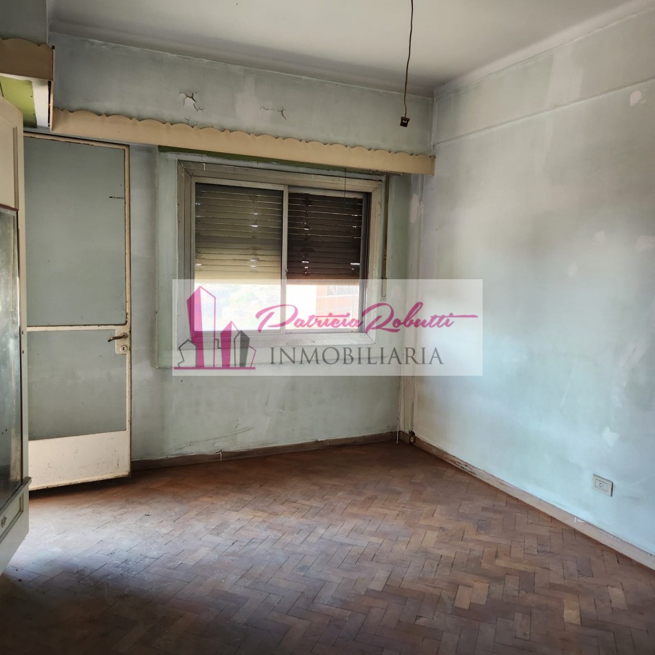 EN VENTA DEPARTAMENTO 3 AMBIENTES BARRIO GRAL PAZ EDIFICIO 5 VILLA CELINA