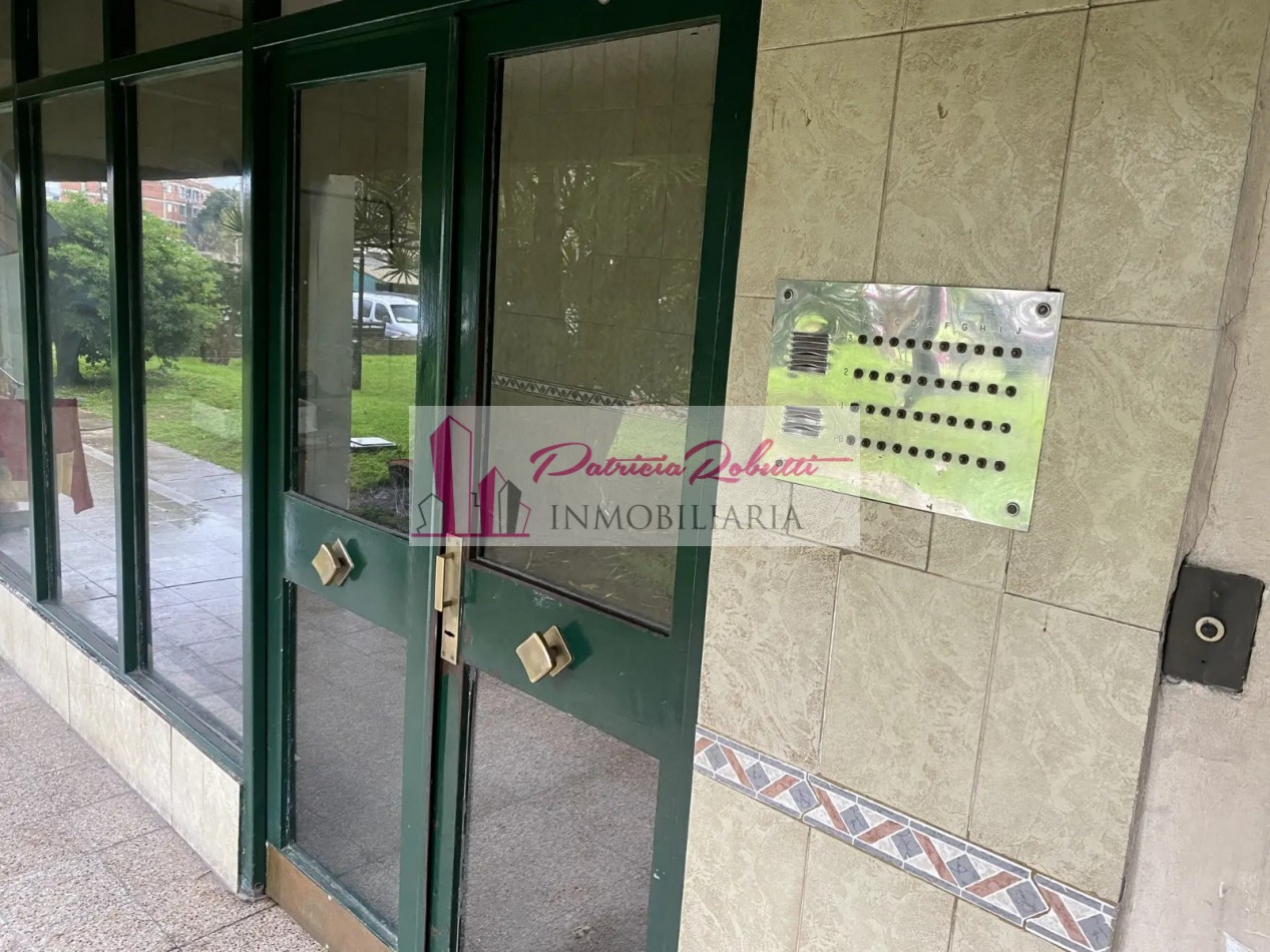 EN VENTA DEPARTAMENTO 3 AMBIENTES EN VILLA CELINA.