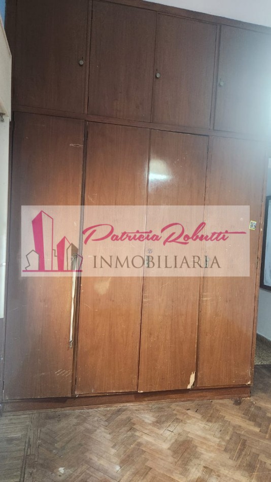 EN VENTA CASA MULTIFAMILIAR EN VILLA CELINA POLO TEXTIL LOTE.