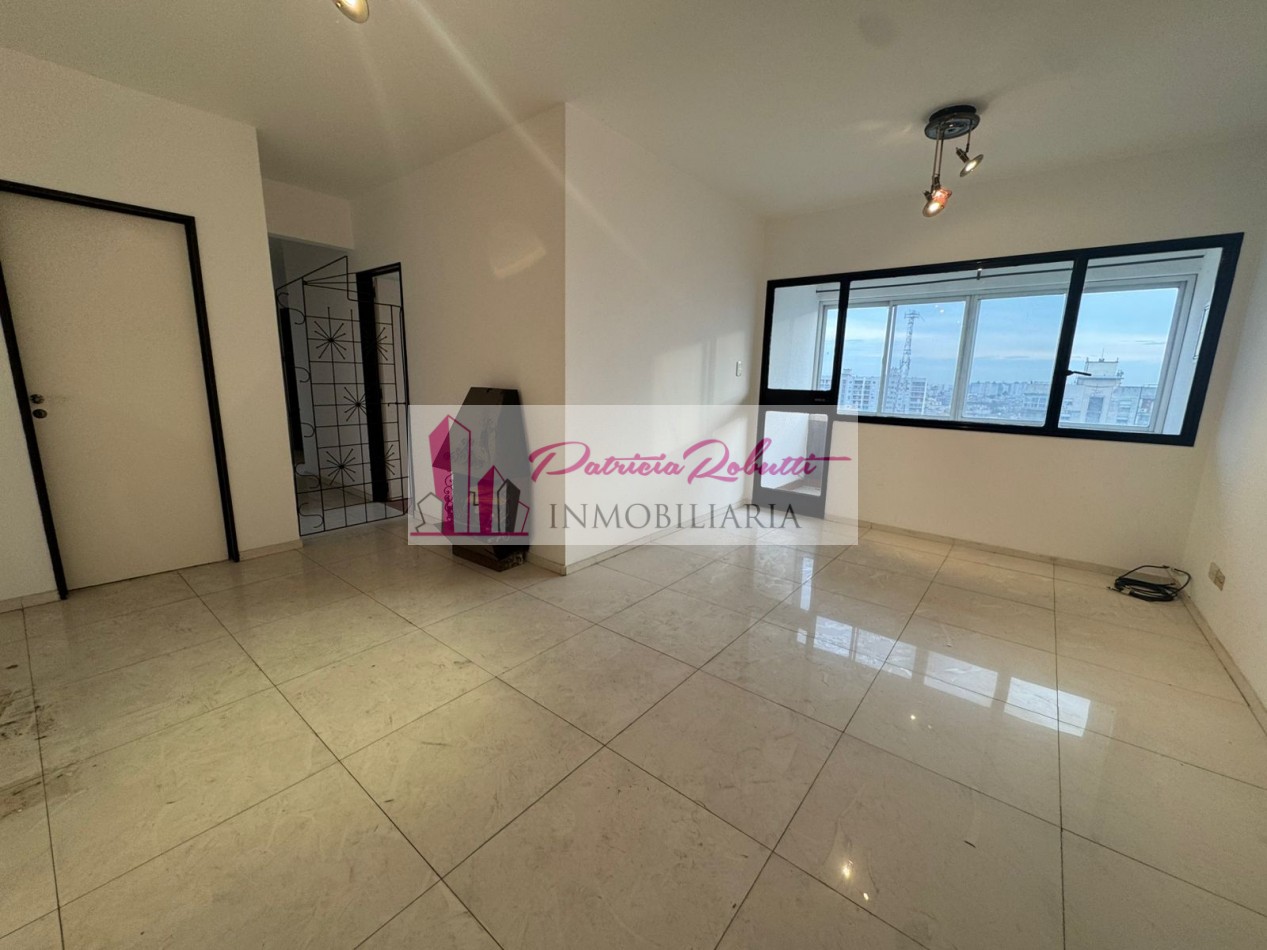 EN VENTA DEPARTAMENTO 4 AMBIENTES CON COCHERA -VILLA CELINA.