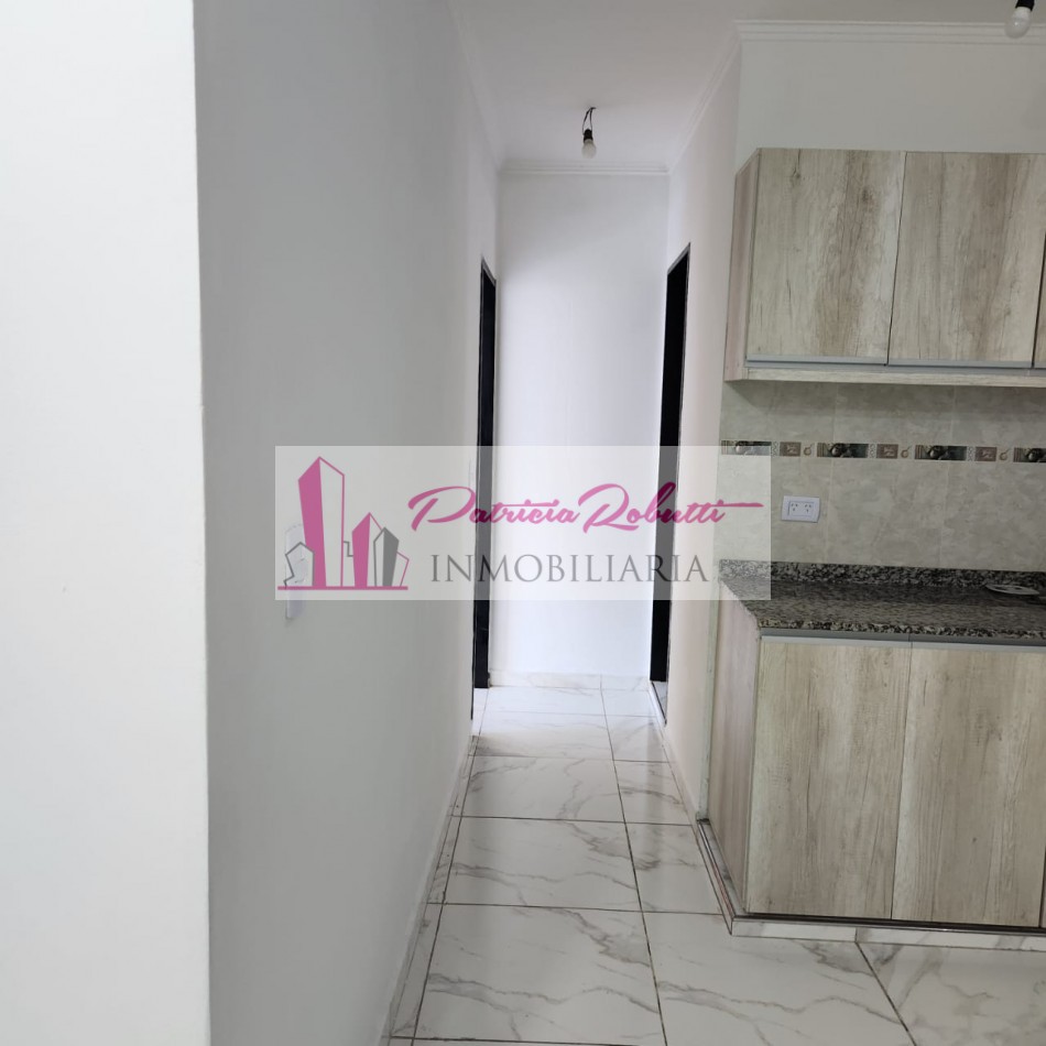 EN ALQUILER DEPARTAMENTO 4 AMBIENTES EN VILLA CELINA.