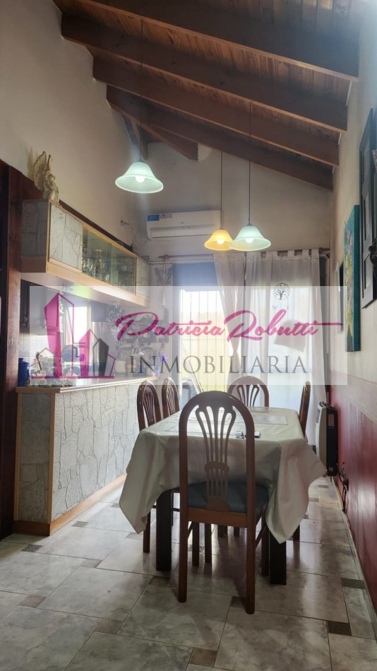 EN VENTA DEPARTAMENTO 3 AMB CON ALTILLO Y 2 ESPACIOS GUARDA COCHES VILLA CELINA