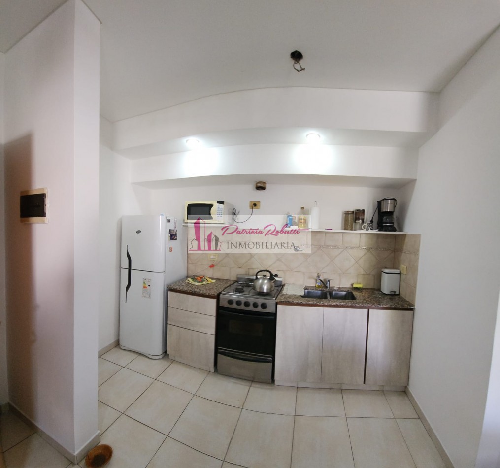 EN VENTA DEPARTAMENTO 2 AMBIENTES AL FRENTE CON BALCON EN VILLA MADERO.