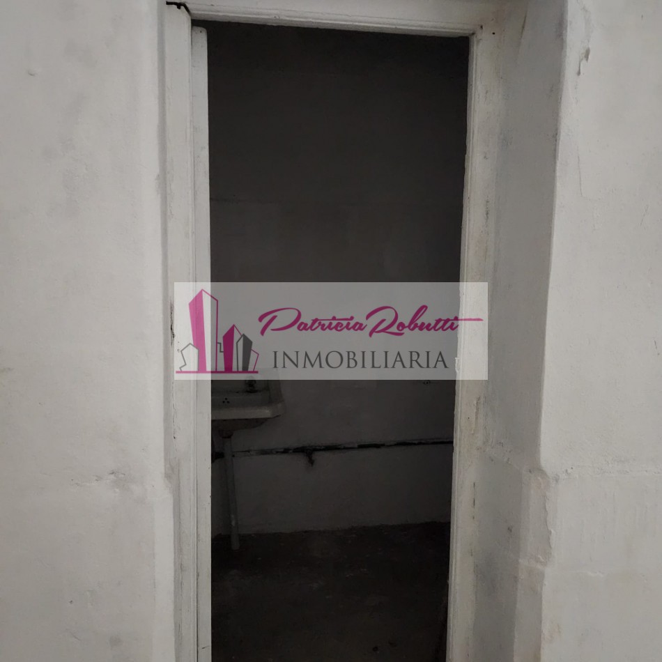EN ALQUILER LOCAL COMERCIAL EN VILLA CELINA.