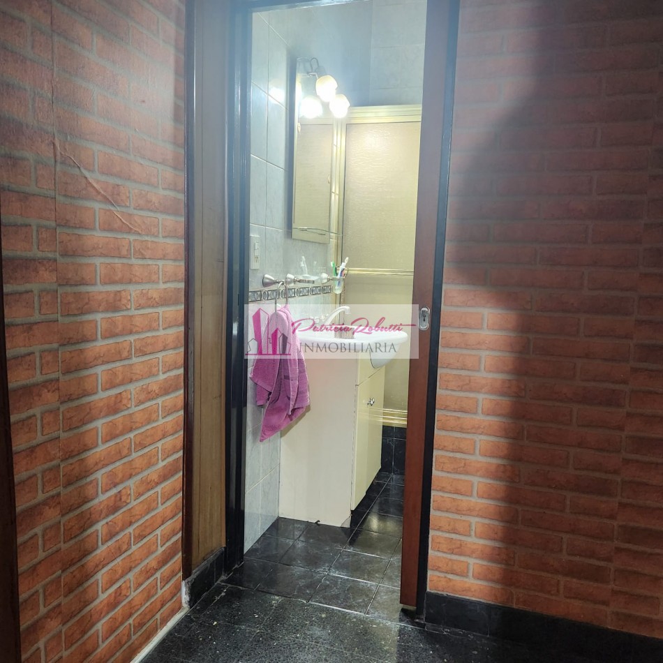 EN  VENTA PH 4 AMB CON PEQUEÑO PATIO Y TERRAZA- VILLA CELINA LA MATANZA