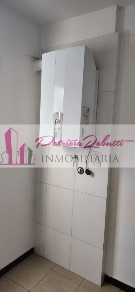 EN VENTA DEPARTAMENTO 2 AMBIENTES EN FLORESTA.
