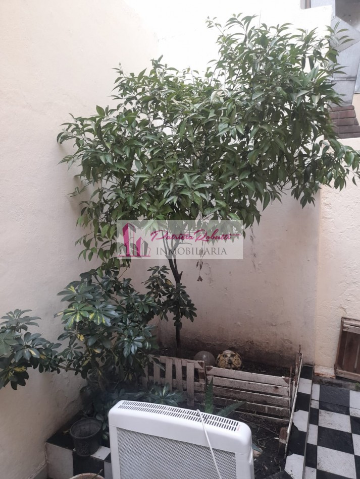 EN VENTA PH 2 AMBIENTES Y ½ EN ALMAGRO