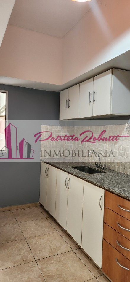 SE VENDE DEPARTAMENTO 2 AMB CON PATIO COCHERA Y TERRAZA COMPARTIDA VILLA LUGANO