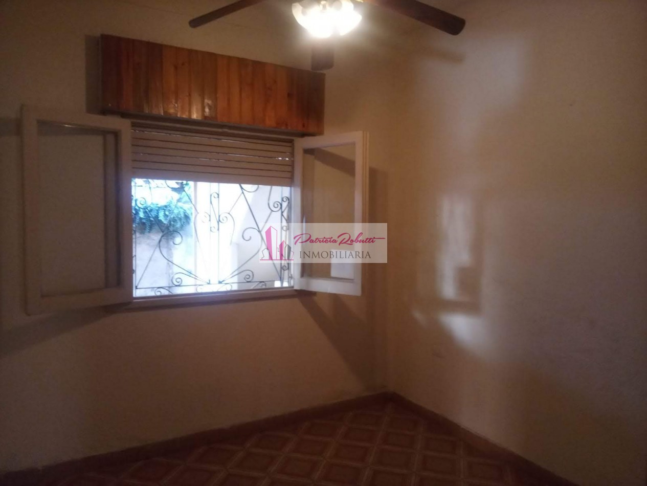 SE VENDE CASA AMBIENTES CON LOCALES VILLA CELINA IDEAL POLO TEXTIL