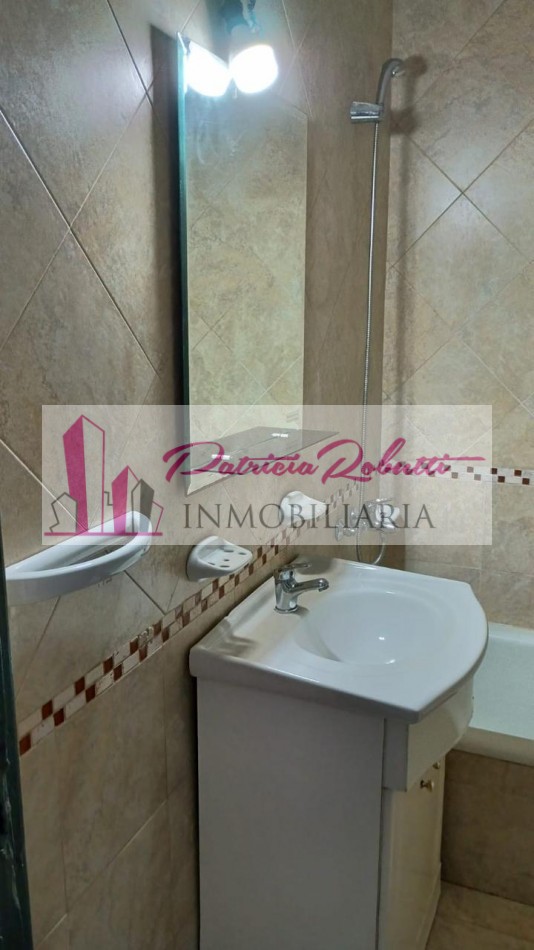 EN VENTA DEPARTAMENTO 3 AMBIENTES EN VILLA LUZURIAGA.