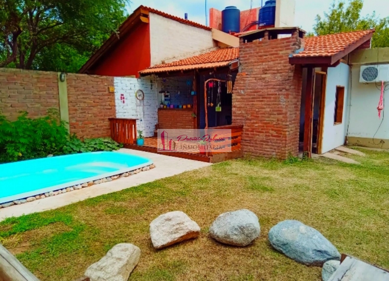 SE VENDE CASA MAS DEPARTAMENTO EN SAN LUIS.