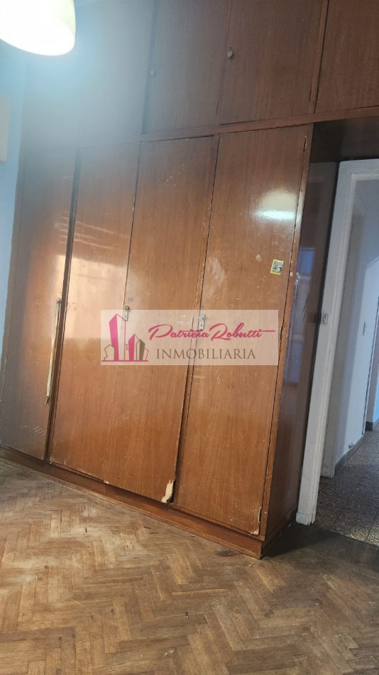 EN VENTA CASA MULTIFAMILIAR EN VILLA CELINA POLO TEXTIL LOTE.