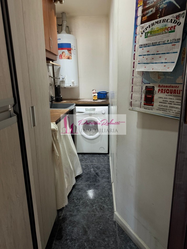 Vende PH MULTIFAMILIAR contrafrente con espacio aereo para edificar Villa Celina