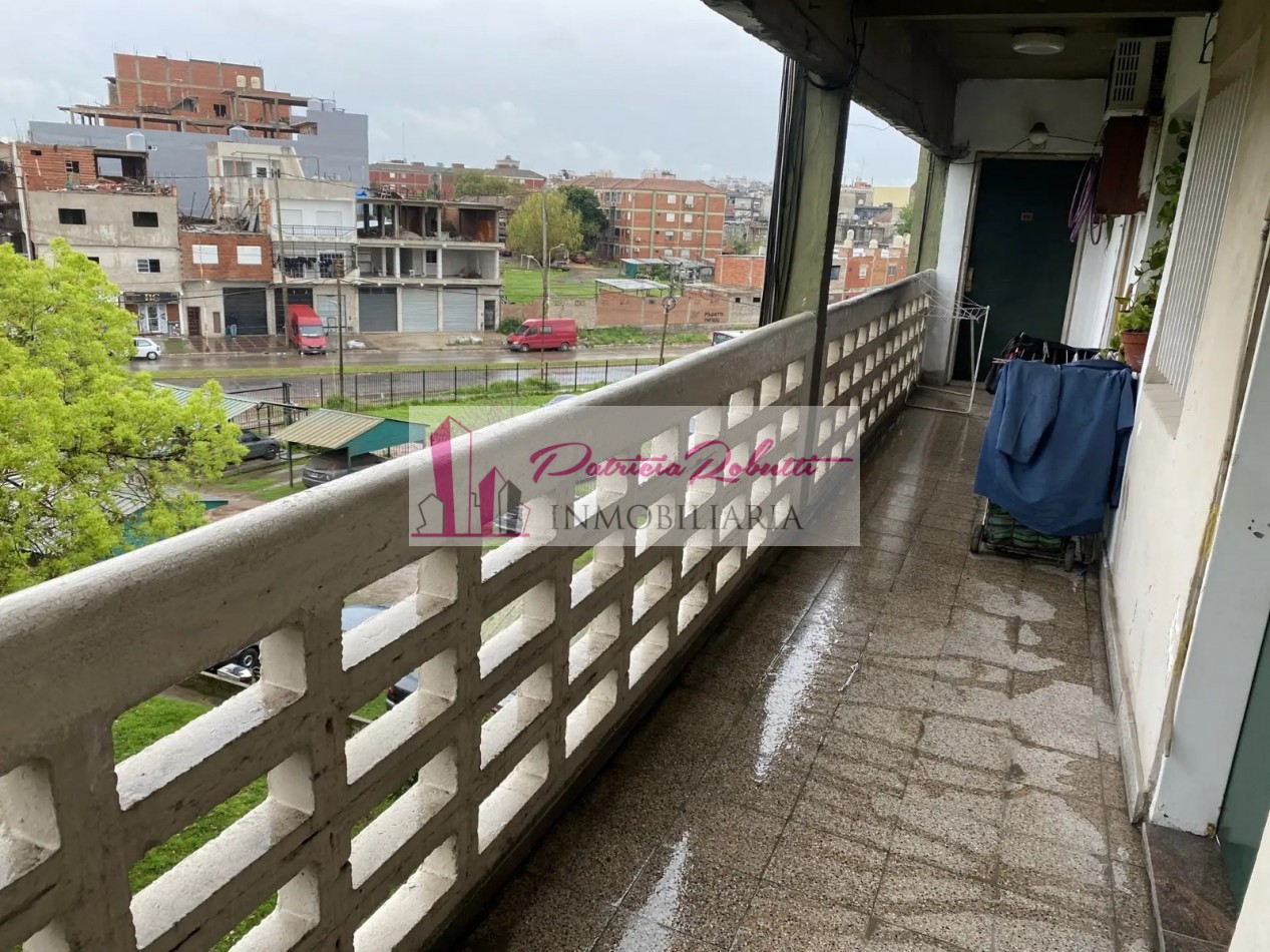 EN VENTA DEPARTAMENTO 3 AMBIENTES EN VILLA CELINA.