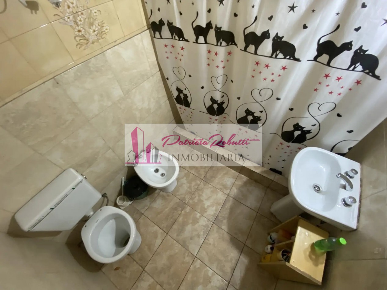 EN VENTA PH 4 AMBIENTES CON LOCAL EN VILLA LUGANO APTO CREDITO