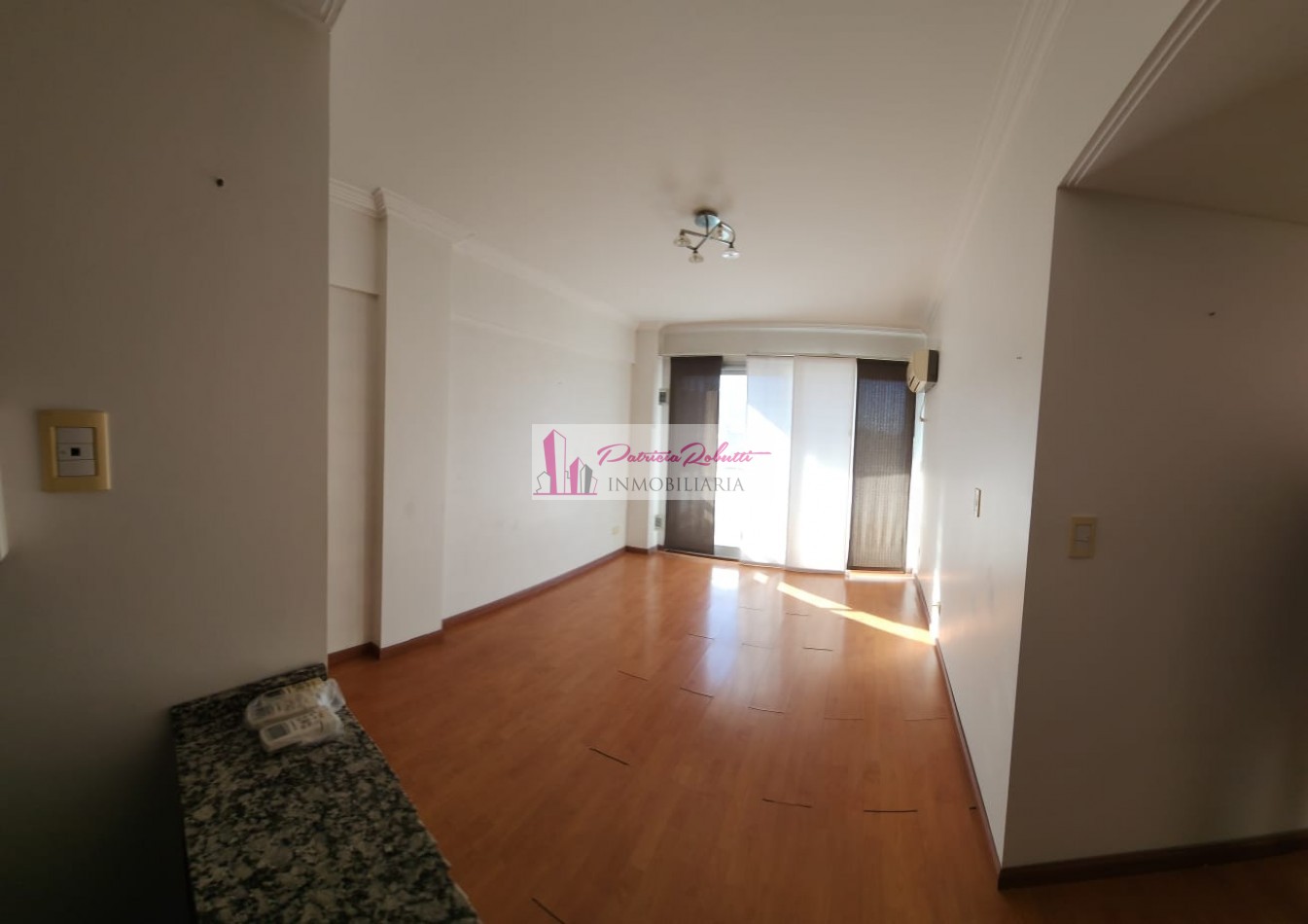 En venta departamento de categoria 3 ambientes con balcon Villa Lugano- cerca del centro comercial.