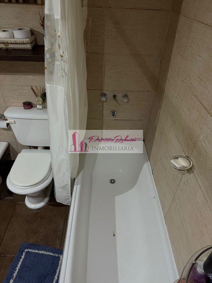 Vende PH MULTIFAMILIAR contrafrente con espacio aereo para edificar Villa Celina