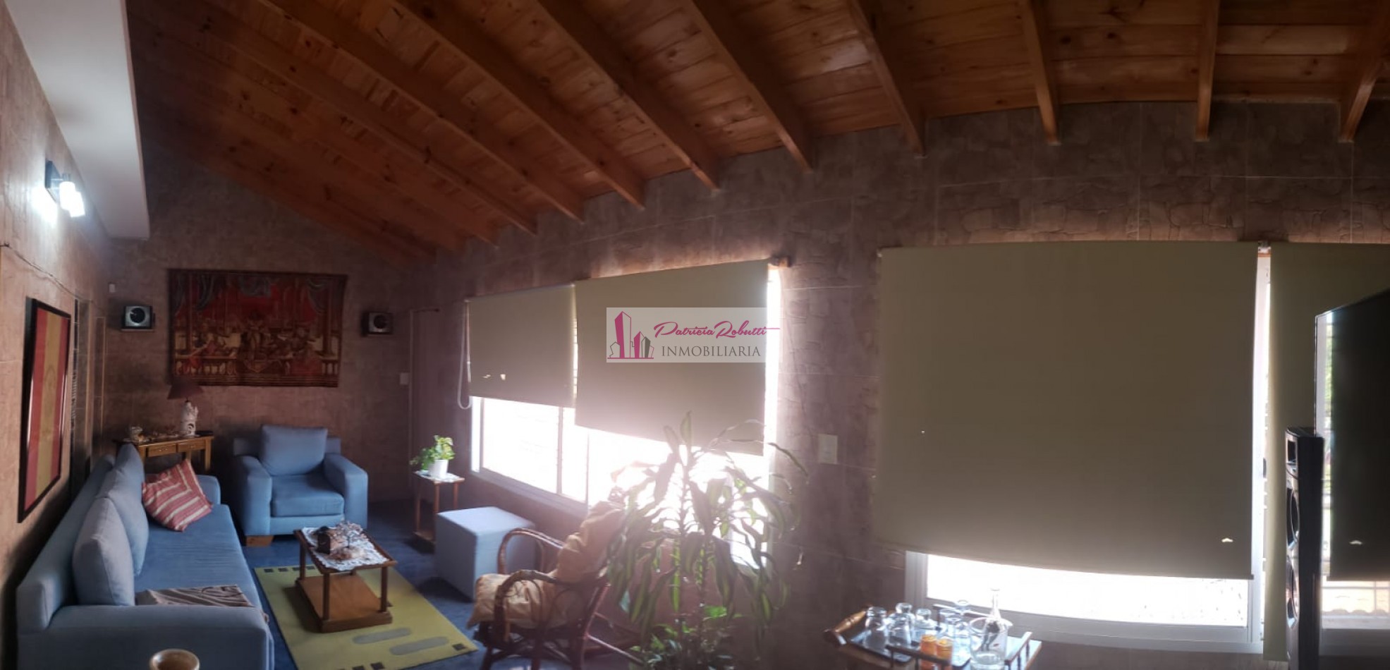 SE VENDE CASA 5 AMBIENTES CON PARQUE Y PISCINA VILLA CELINA