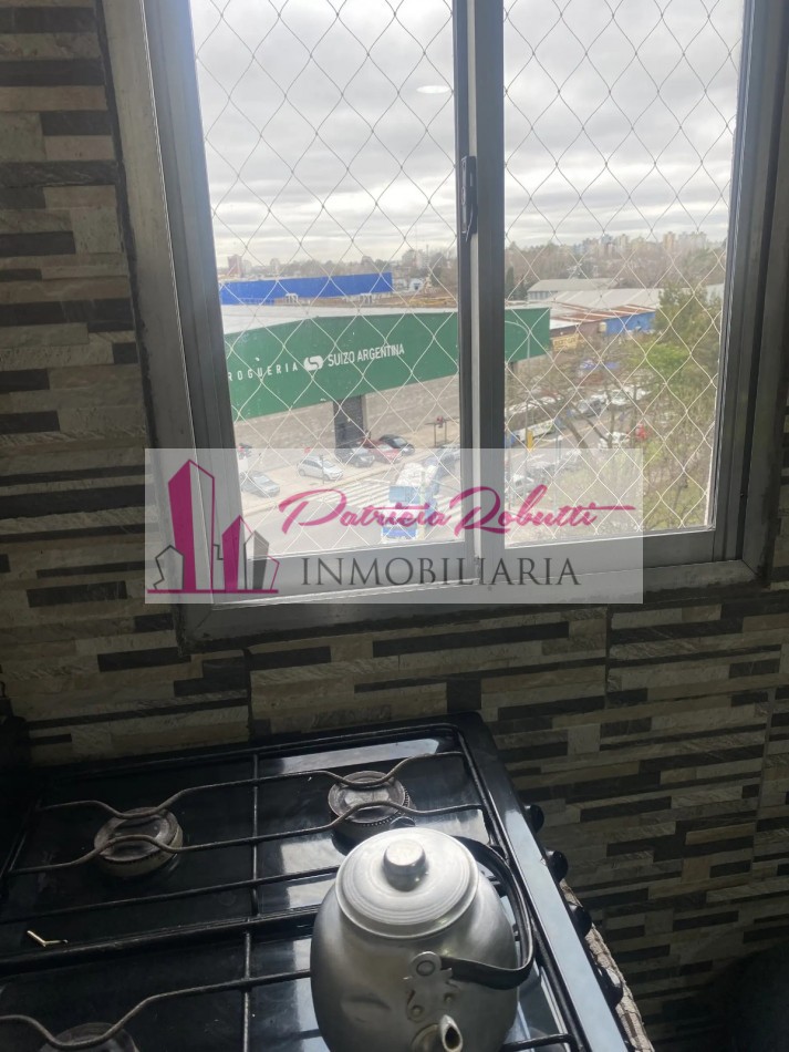 EN VENTA DEPARTAMENTO 4 AMB PATIO BARRIO PIEDRABUENA VILLA LUGANO