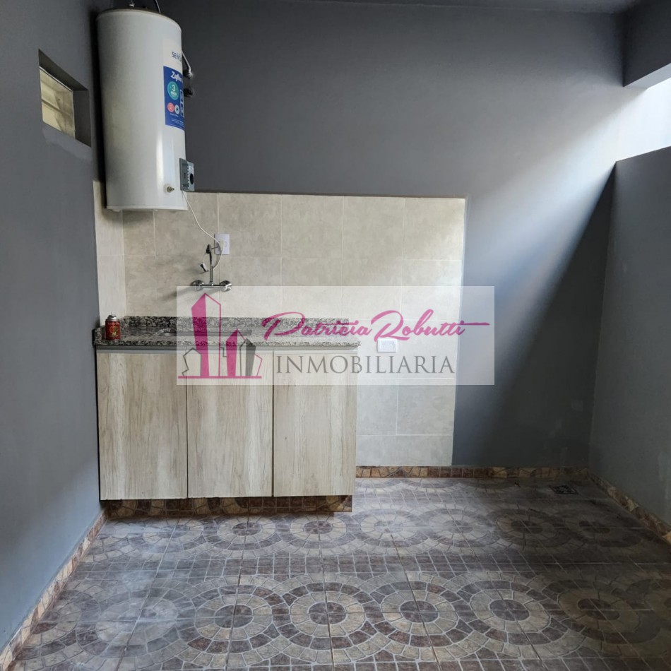 EN ALQUILER DEPARTAMENTO 4 AMBIENTES EN VILLA CELINA.