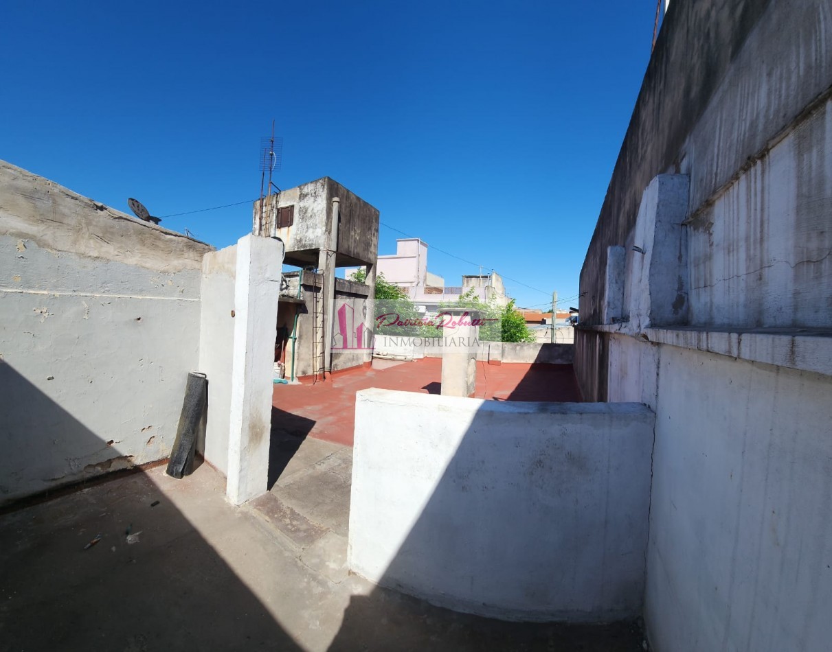 Se vende Ph al frente 3 ambientes con terraza (mas espacio aereo para edificar) Villa Celina