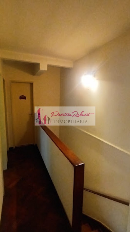 EN VENTA CASA 5 AMBIENTES CON LOTE EN VILLA CELINA ZONA OESTE LA MATANZA