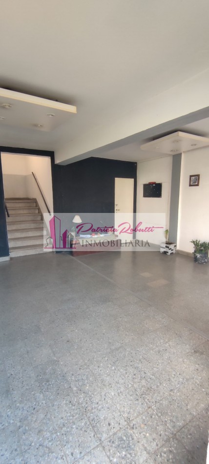EN VENTA DEPARTAMENTO TIPO DUPLEX 4 AMBIENTES EN VILLA CELINA.
