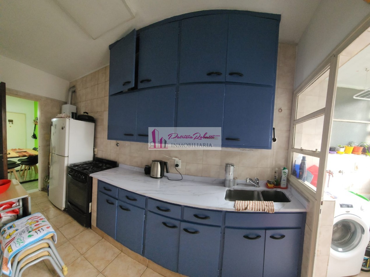 EN VENTA DEPARTAMENTO 3 AMBIENTES CON COCHERA -VILLA CELINA.